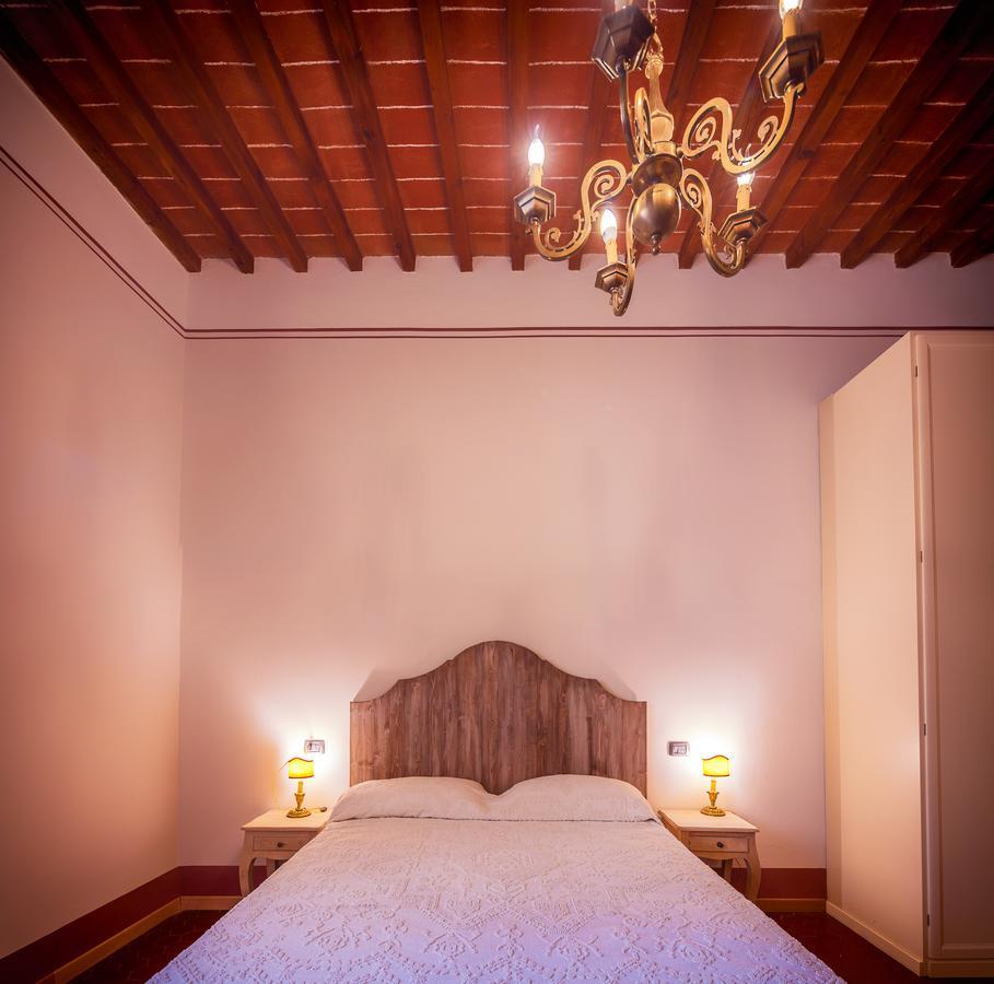 Bed and Breakfast De' Montetini Ареццо Экстерьер фото